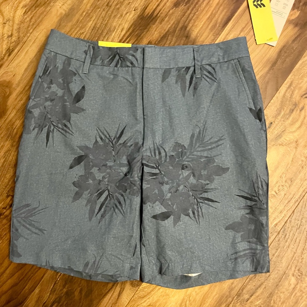 Men shorts